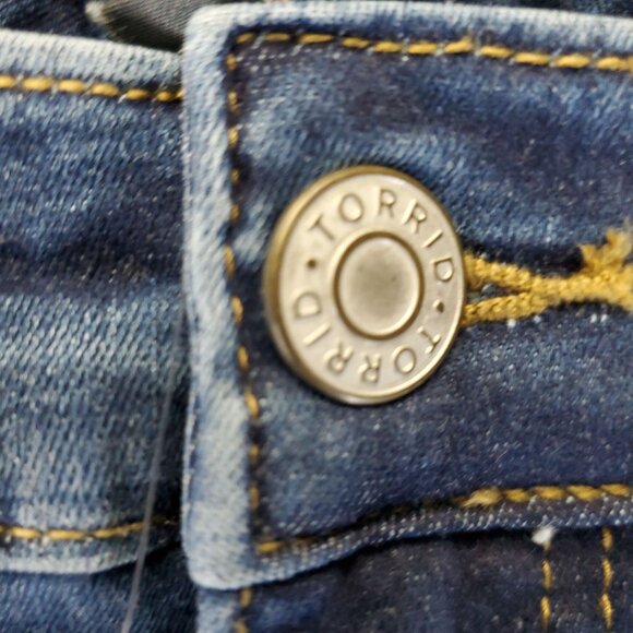 Torrid Jeans Womens 22-26 Blue Trio Fit Slim Boot High-Rise Stretch Denim *NWT* - Picture 9 of 16